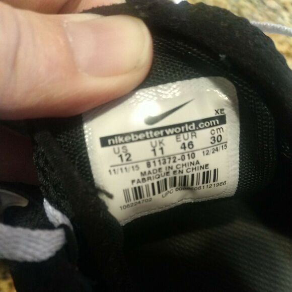 Men's Nike Lunarestoa 2 Essential Casual Shoes, 811372 010 Size 12 Black/White - Picture 9 of 12